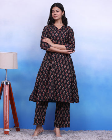 Black Ajarak Kurta Set