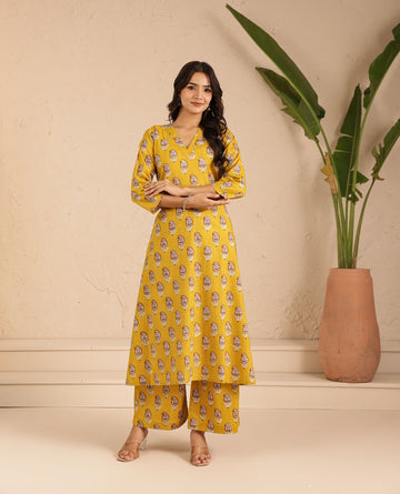 Mustard Kairi Kurta Set