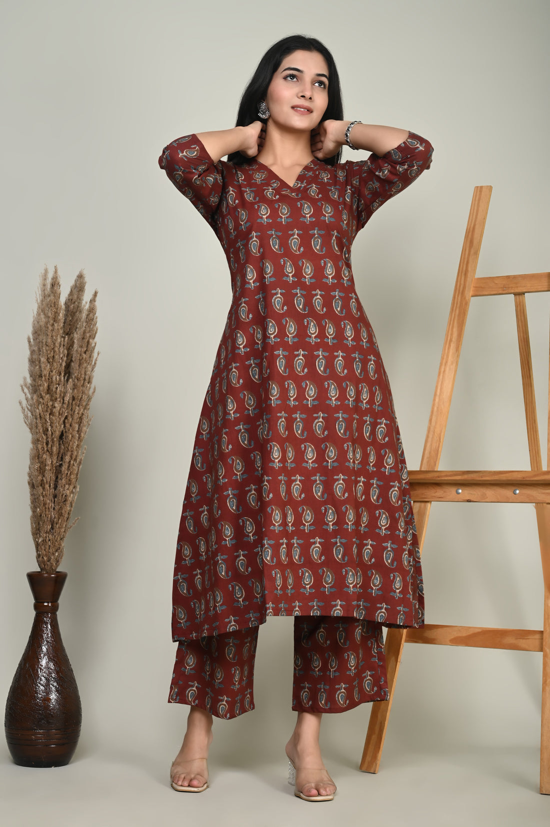 Maroon Butti Cotton Kurta Set