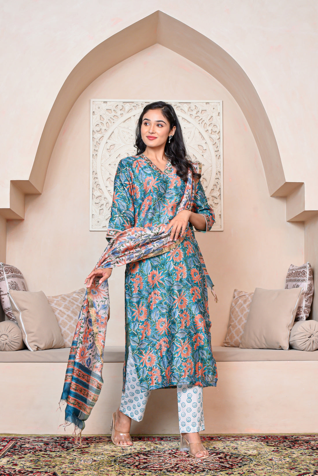 Minted Aura Kurta Dupatta Silk Suit Set