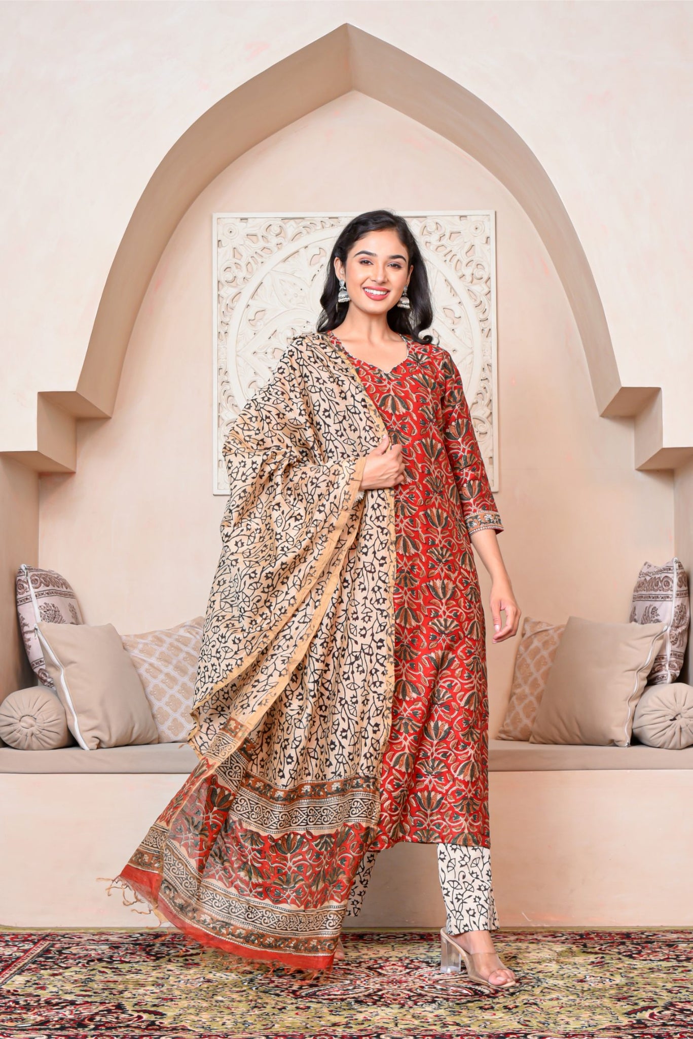 Red Bloom Kurta Dupatta Silk Suit Set