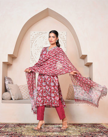 Maroon Gulab Kurta Dupatta Suit Set